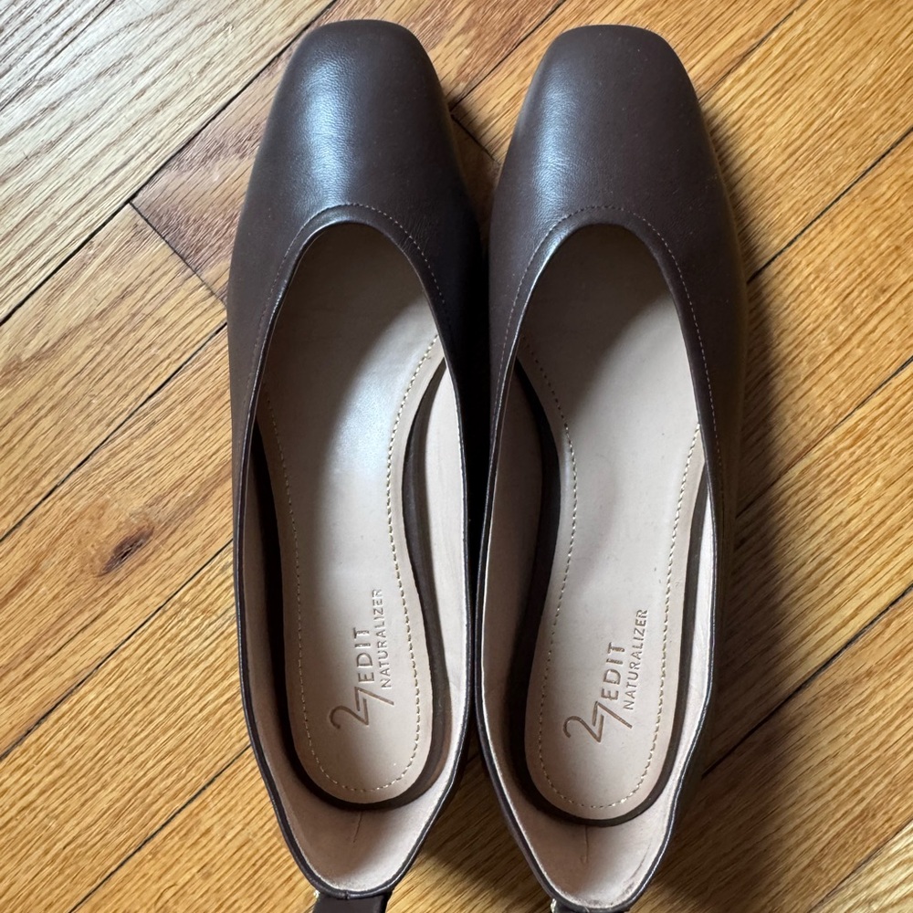 Naturalizer 27 Edit Carla Brown Leather Flats